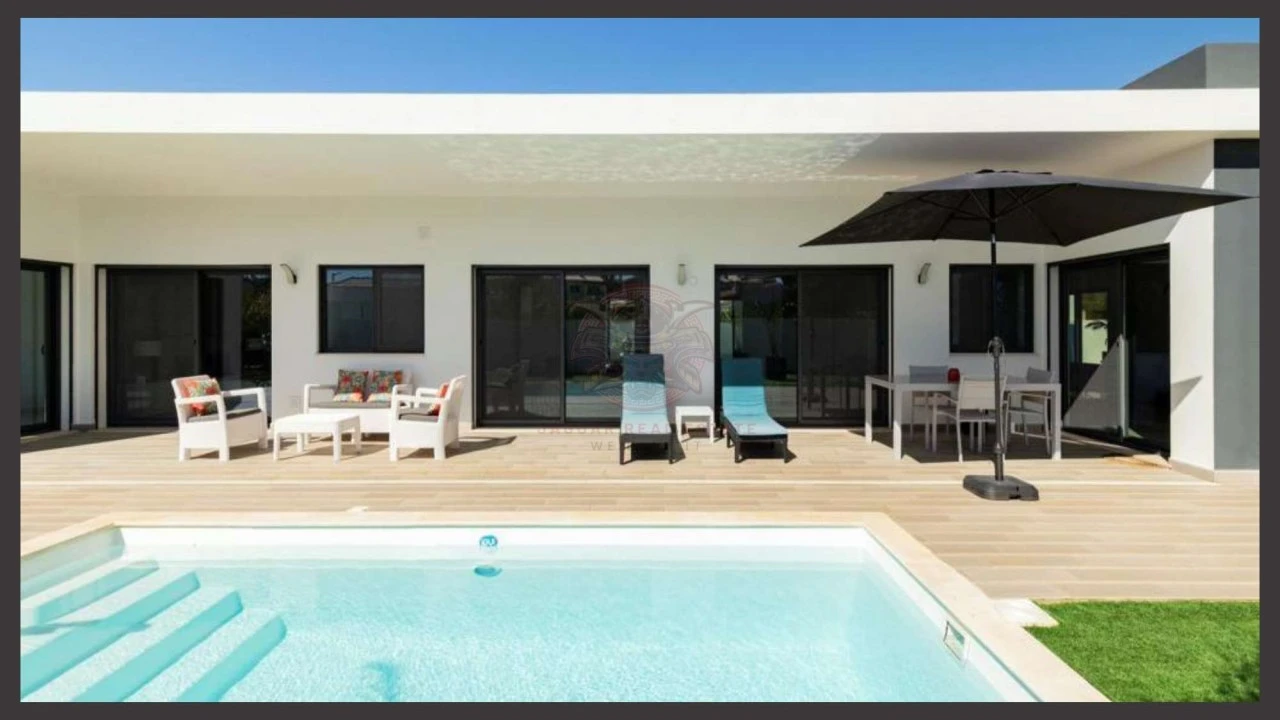 Moradia T4 para Venda em Vila de Sagres Foto 35