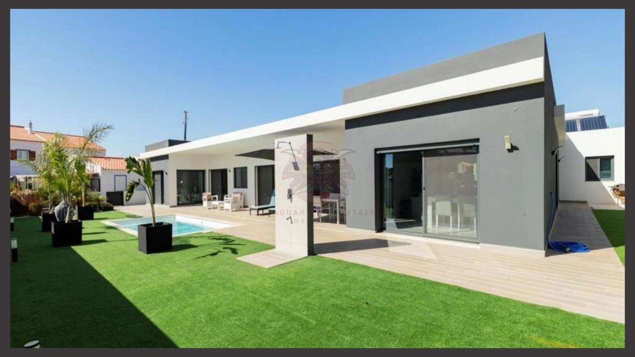 Moradia T4 para Venda em Vila de Sagres Foto 40