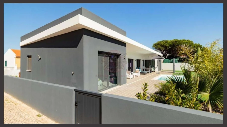 Moradia T4 para Venda em Vila de Sagres Foto 7