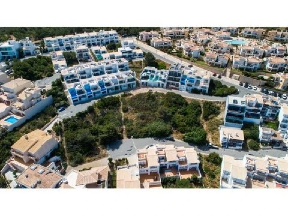 Terreno para Venda em Budens Foto 2