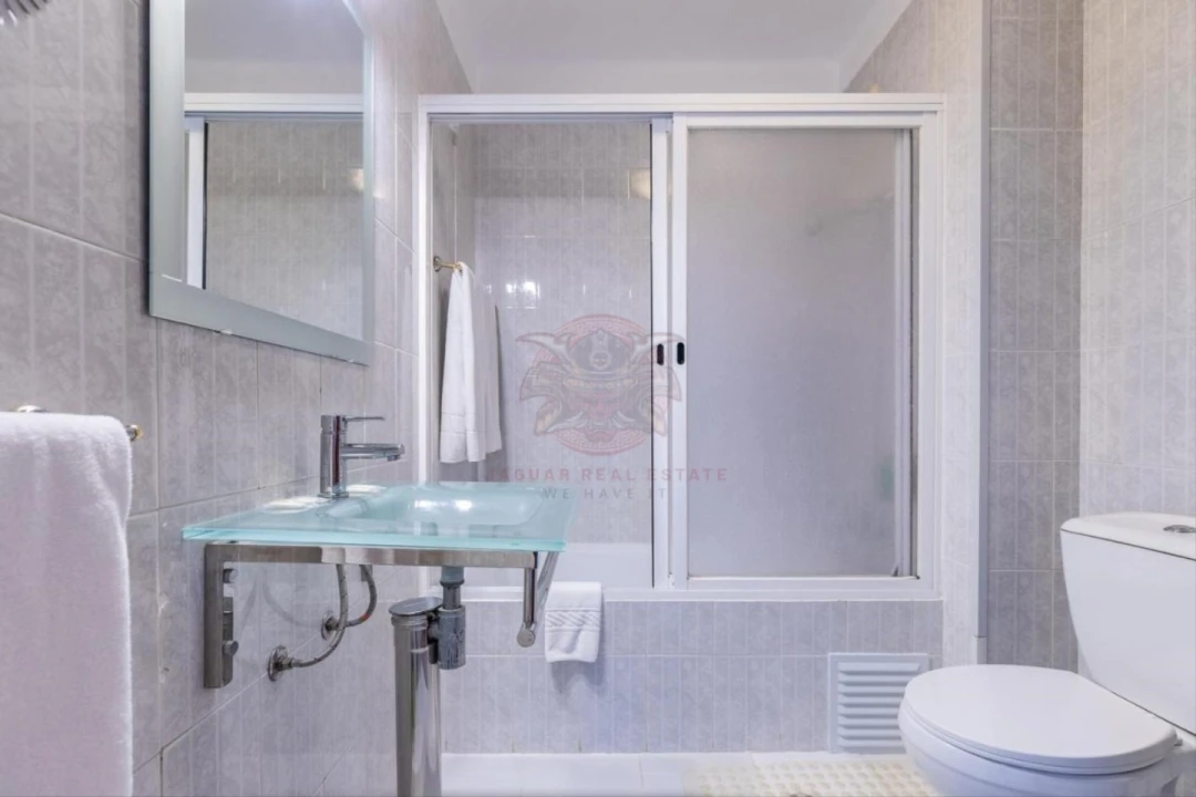 Negócio para Venda em Altura Foto 13