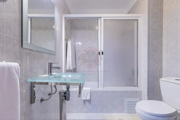 Negócio para Venda em Altura Foto 13