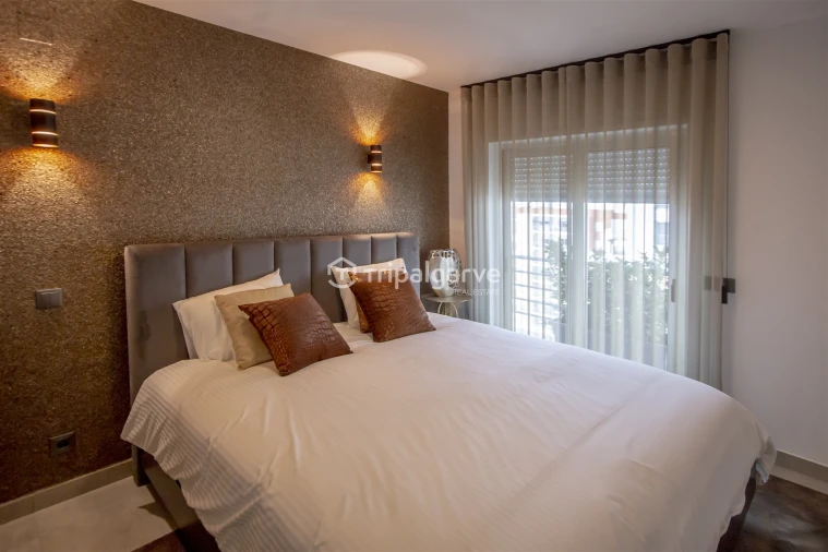 Apartamento T4 para Venda em Portimão Foto 24