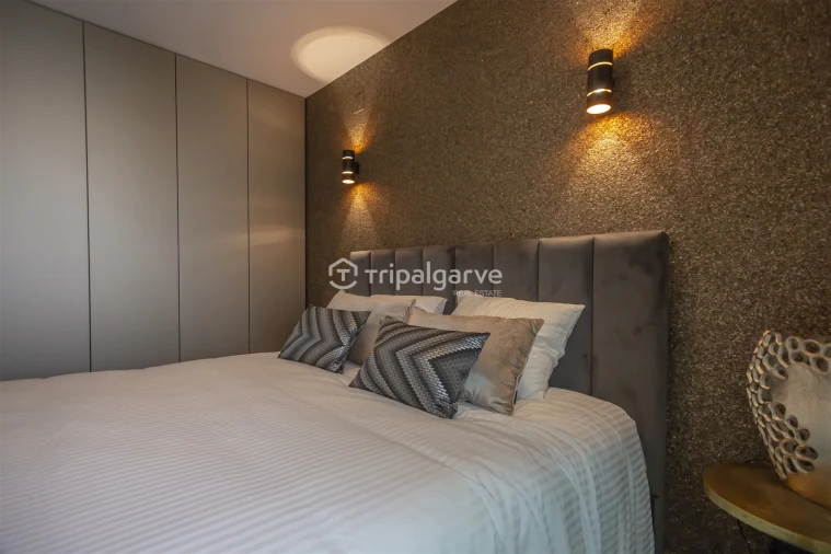 Apartamento T4 para Venda em Portimão Foto 21