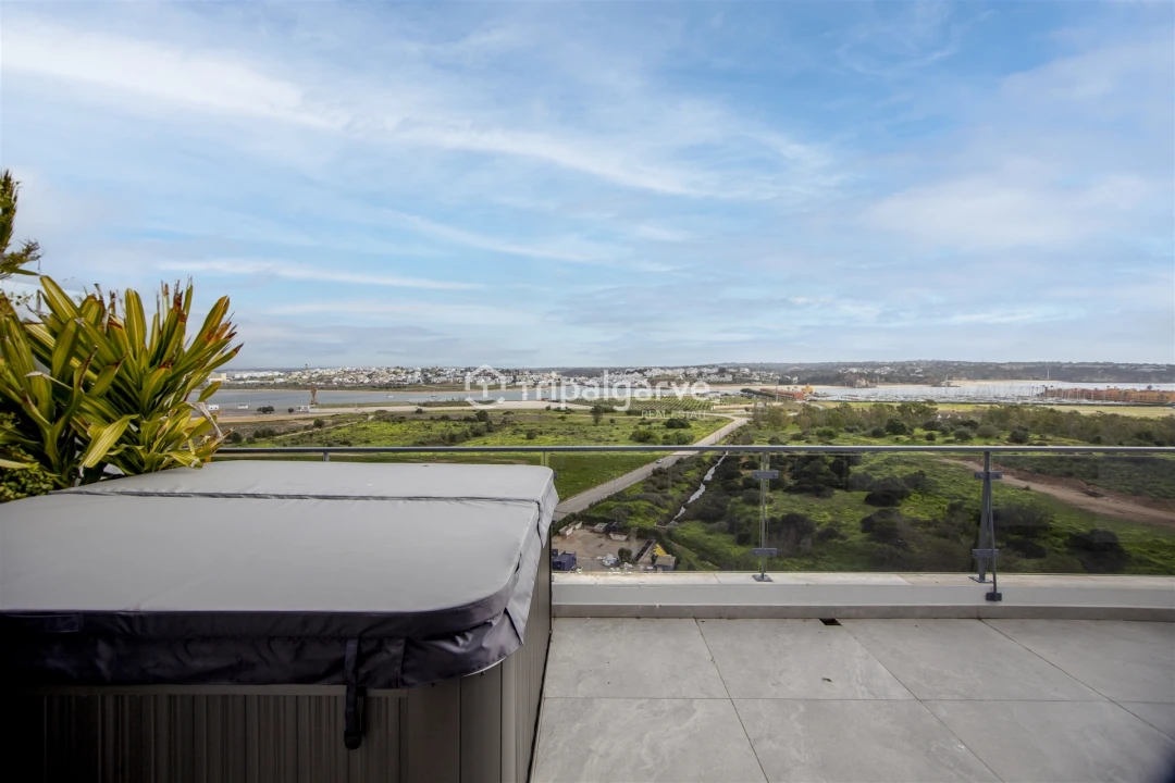 Apartamento T6 para Venda em Portimão Foto 21