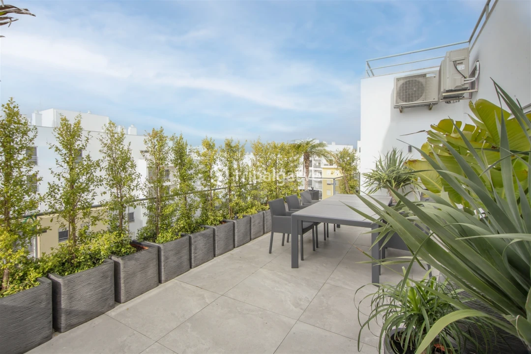 Apartamento T6 para Venda em Portimão Foto 20