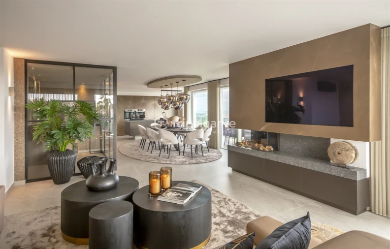 Apartamento T6 para Venda em Portimão Foto 10