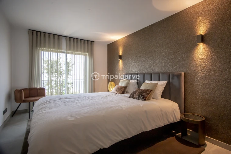 Apartamento T6 para Venda em Portimão Foto 30