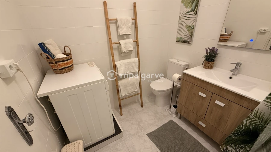 Apartamento T1 para Venda em Albufeira e Olhos de Água Foto 14