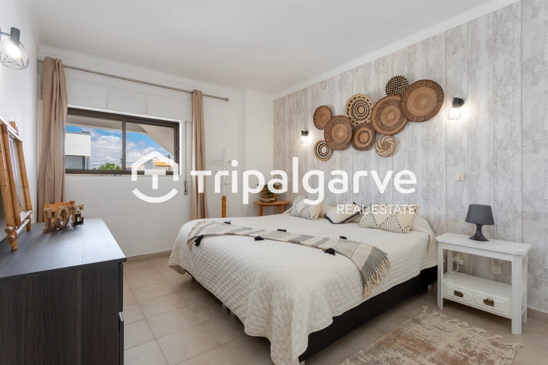 Apartamento T1 para Venda em Albufeira e Olhos de Água Foto 11