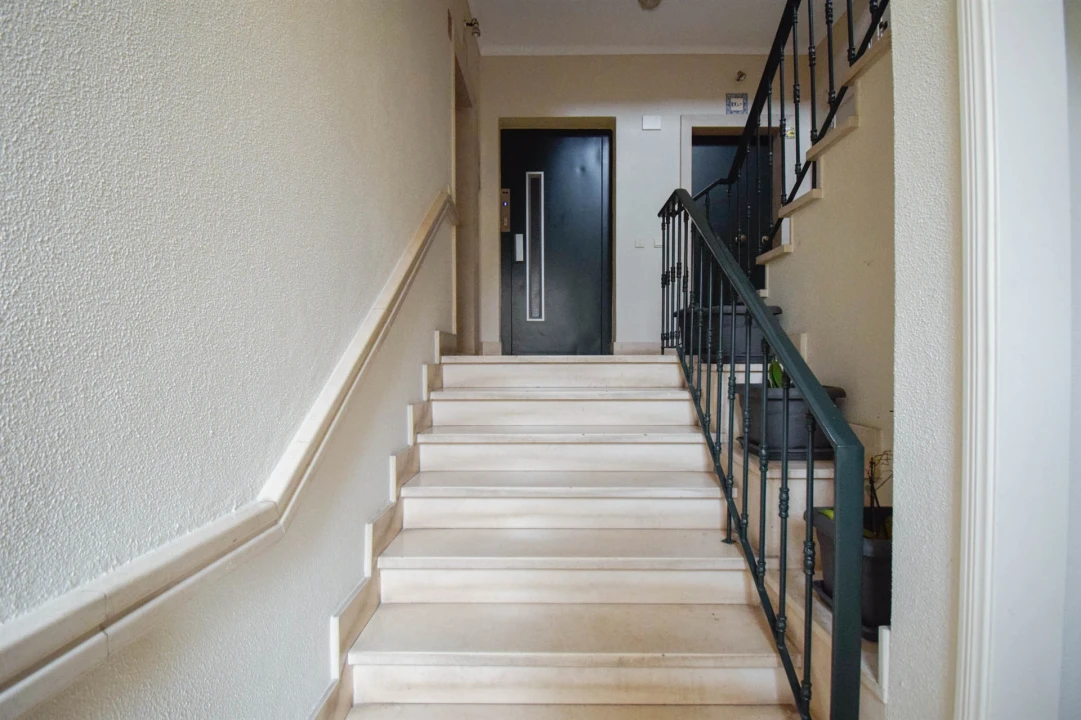 Apartamento T3 para Arrendamento em Cascais e Estoril Foto 3