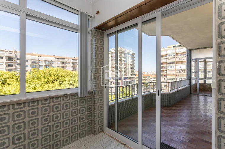 Apartamento T4 para Venda em Almada, Cova da Piedade, Pragal e Cacilhas Foto 9