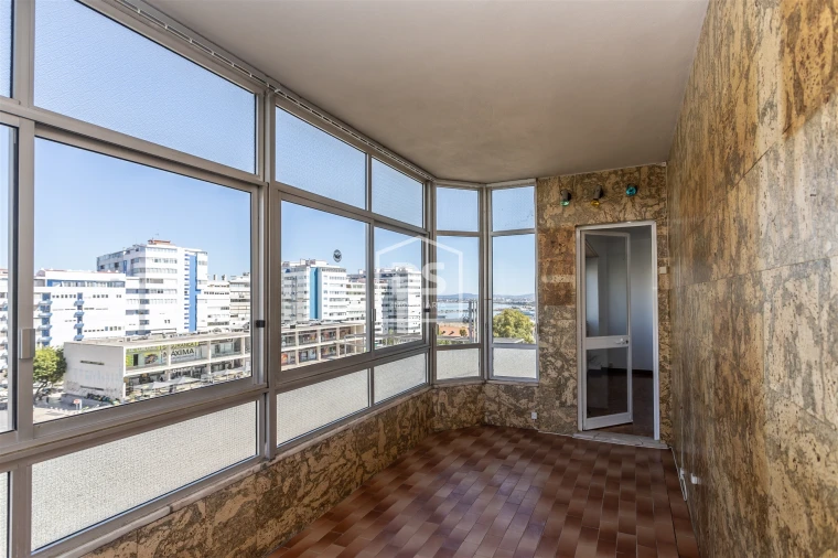 Apartamento T4 para Venda em Almada, Cova da Piedade, Pragal e Cacilhas Foto 21
