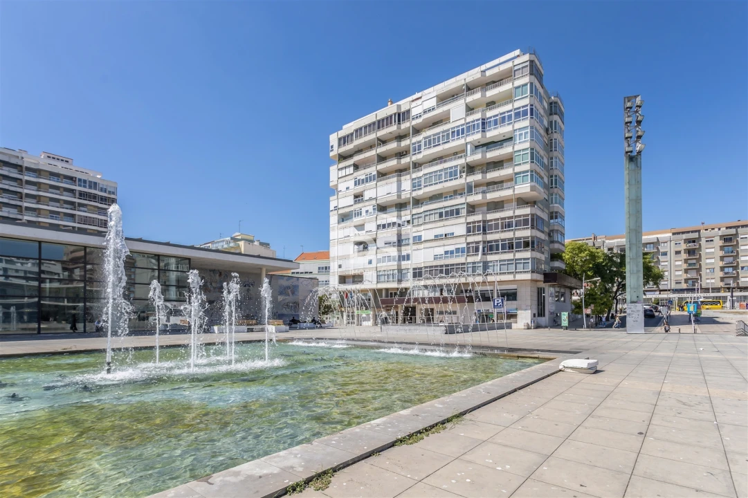 Apartamento T4 para Venda em Almada, Cova da Piedade, Pragal e Cacilhas Foto 48