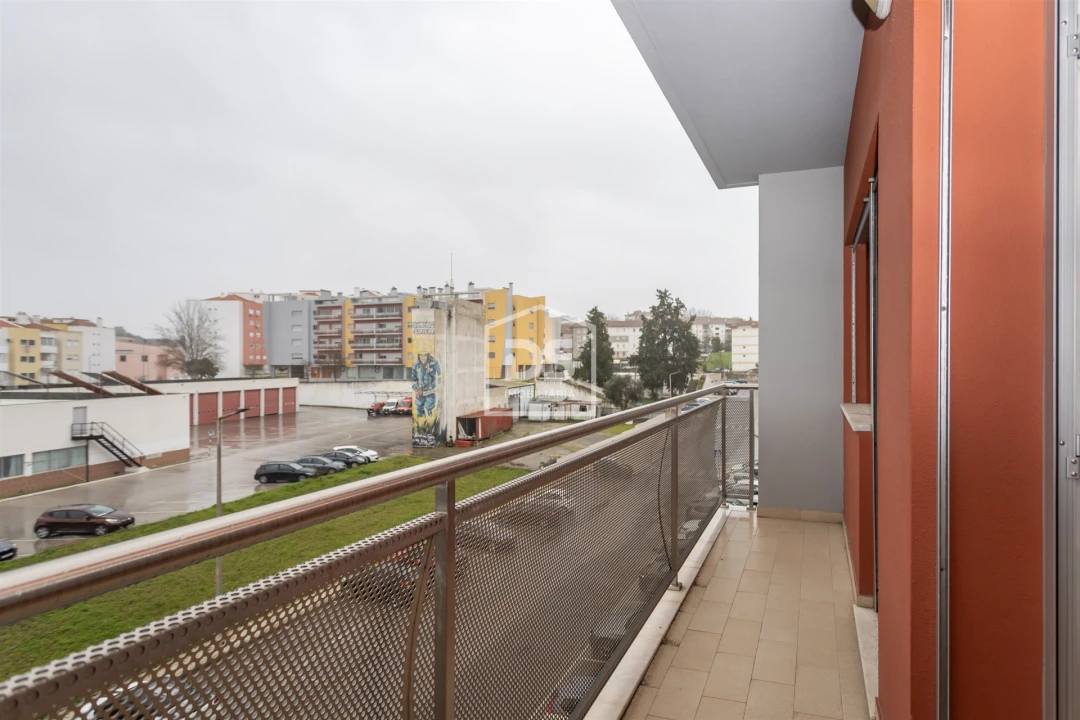 Apartamento T3 para Arrendamento em Alto do Seixalinho, Santo André e Verderena Foto 24