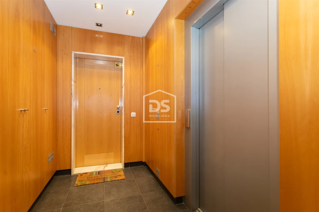 Apartamento T3 para Arrendamento em Alto do Seixalinho, Santo André e Verderena Foto 32