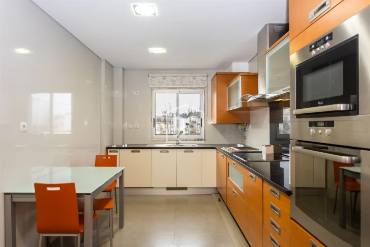 Apartamento T3 para Arrendamento em Alto do Seixalinho, Santo André e Verderena Foto 11