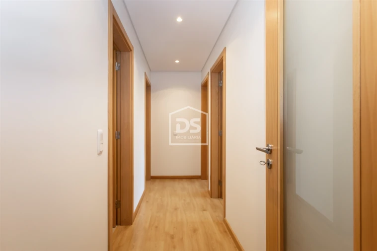 Apartamento T3 para Arrendamento em Alto do Seixalinho, Santo André e Verderena Foto 15