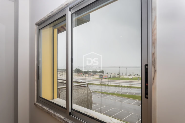 Apartamento T3 para Arrendamento em Alto do Seixalinho, Santo André e Verderena Foto 30