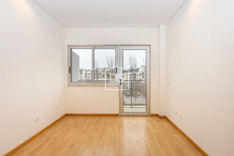 Apartamento T3 para Arrendamento em Alto do Seixalinho, Santo André e Verderena Foto 19