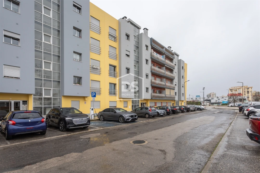 Apartamento T3 para Arrendamento em Alto do Seixalinho, Santo André e Verderena Foto 35