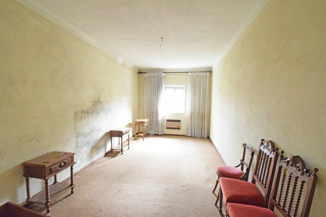 Moradia T5 para Venda em Dominguizo Foto 22