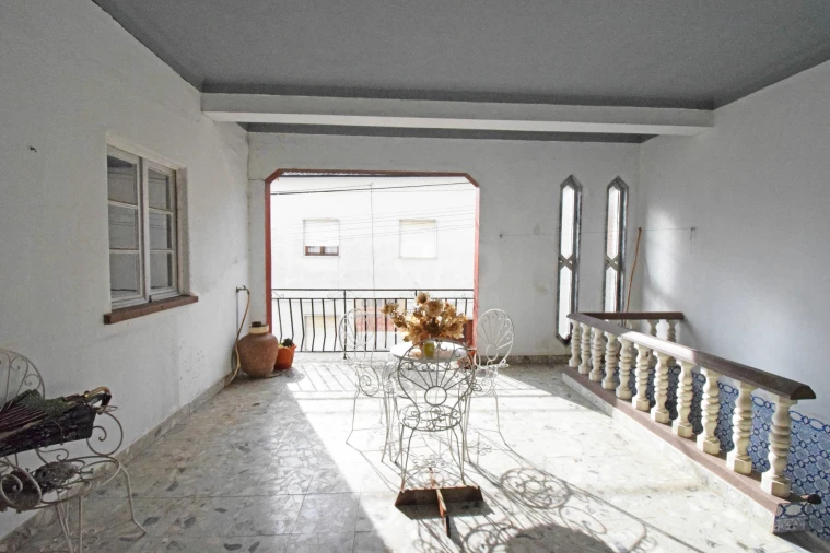 Moradia T5 para Venda em Dominguizo Foto 2