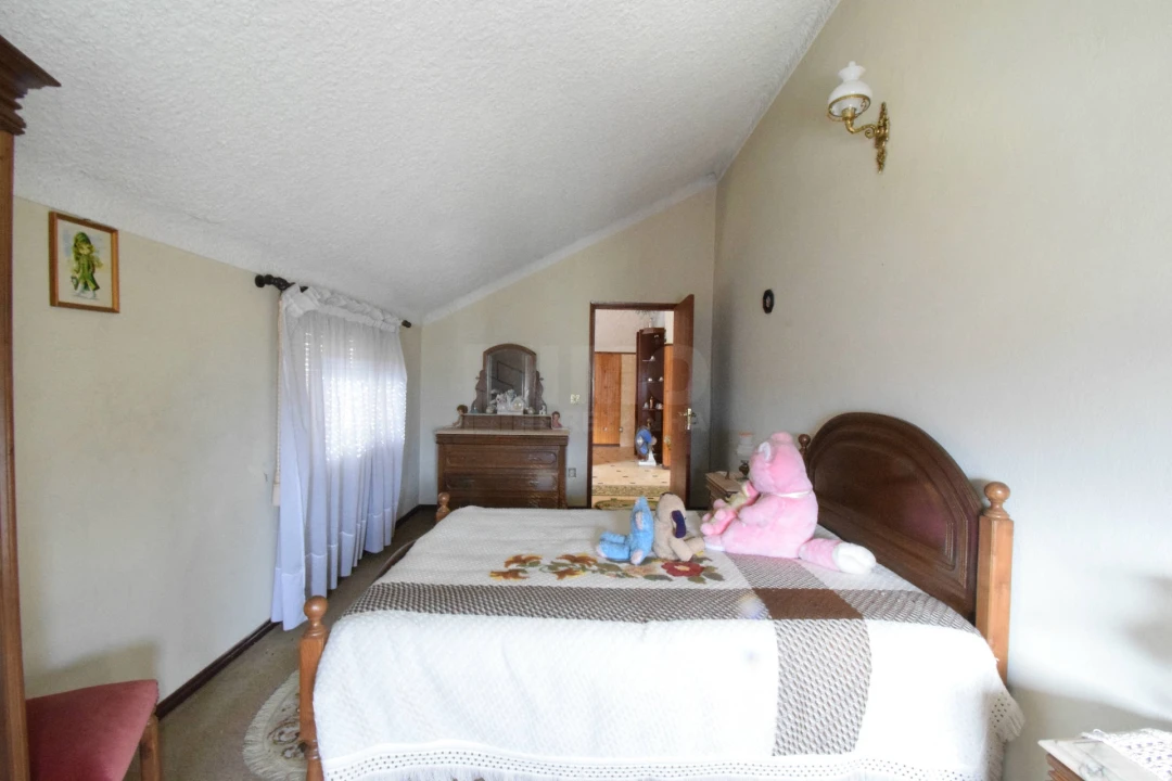 Moradia T5 para Venda em Dominguizo Foto 13