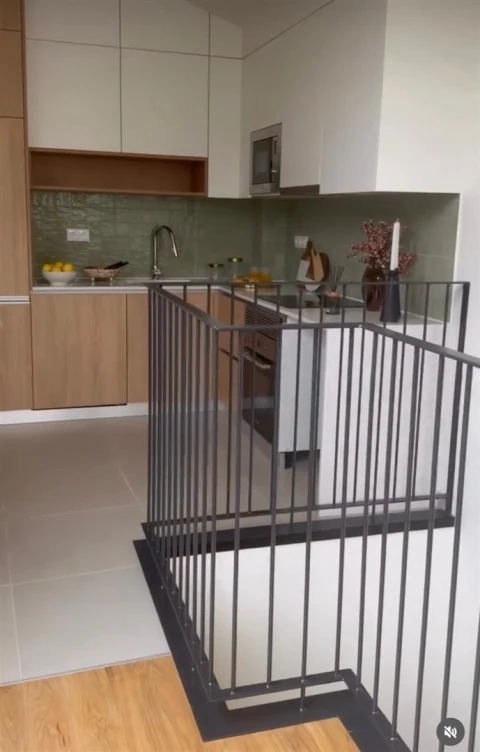 Apartamento T1 para Venda em Carcavelos e Parede