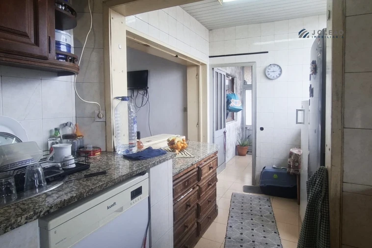 Apartamento T3 para Venda em Paredes Foto 9