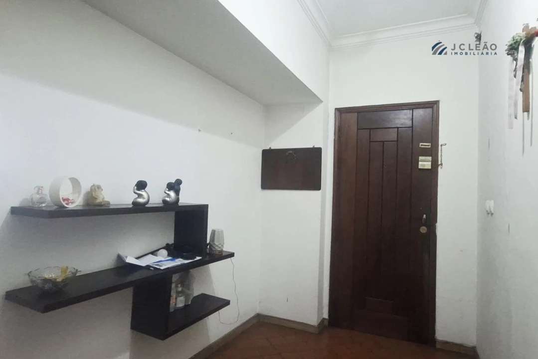 Apartamento T3 para Venda em Paredes Foto 2