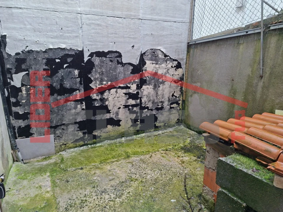 Moradia T4 para Venda em Sé, Santa Maria e Meixedo Foto 17