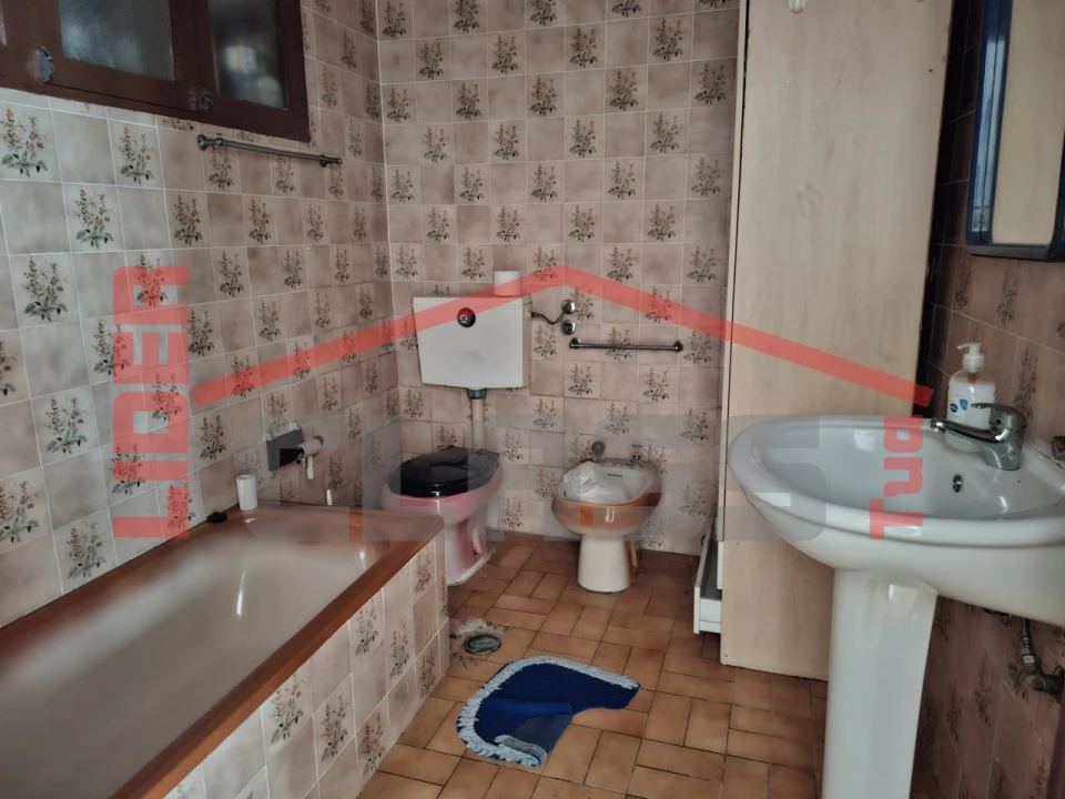 Moradia T4 para Venda em Sé, Santa Maria e Meixedo Foto 20