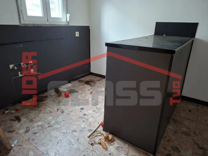 Moradia T4 para Venda em Sé, Santa Maria e Meixedo Foto 23