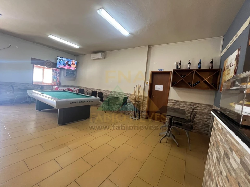Negócio para Arrendamento em Gemieira Foto 7