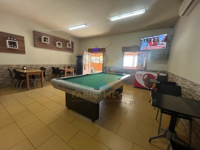 Negócio para Arrendamento em Gemieira Foto 3