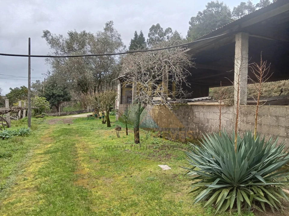 Quinta T2 para Venda em Fontoura Foto 2