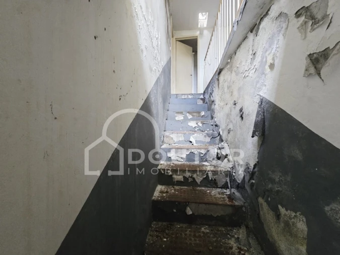 Moradia T3 para Venda em Santo Antonio Foto 6