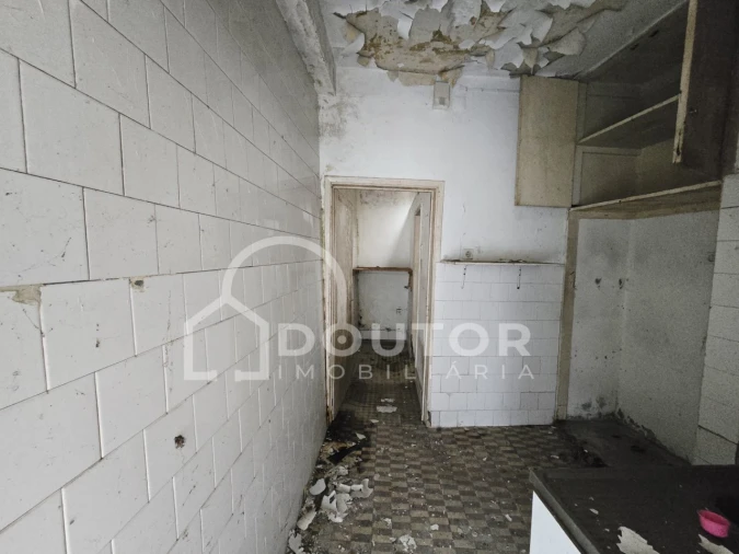 Moradia T3 para Venda em Santo Antonio Foto 10