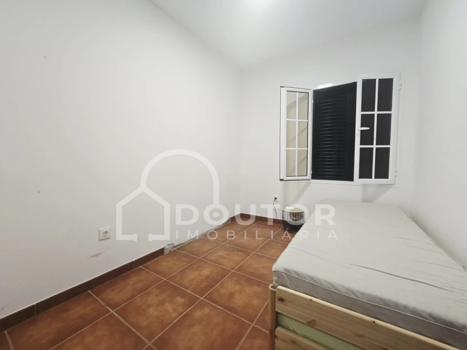 Moradia T2 para Venda em Porto da Cruz Foto 7