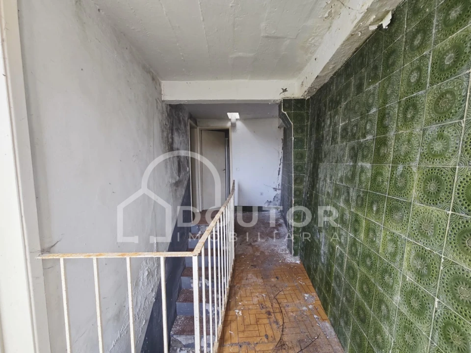 Moradia T3 para Venda em Santo Antonio Foto 15