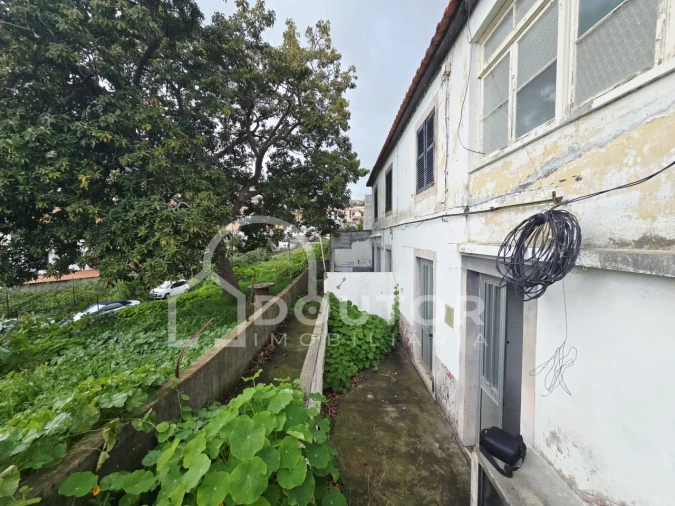 Moradia T3 para Venda em Santo Antonio Foto 5