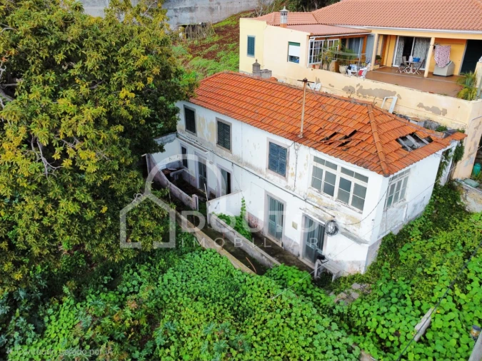 Moradia T3 para Venda em Santo Antonio Foto 2