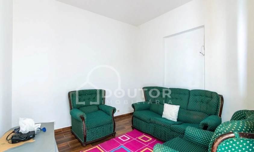 Moradia T4 para Venda em Funchal (Santa Maria Maior) Foto 16