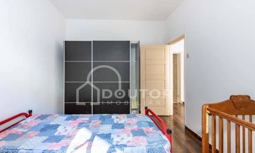 Moradia T4 para Venda em Funchal (Santa Maria Maior) Foto 18