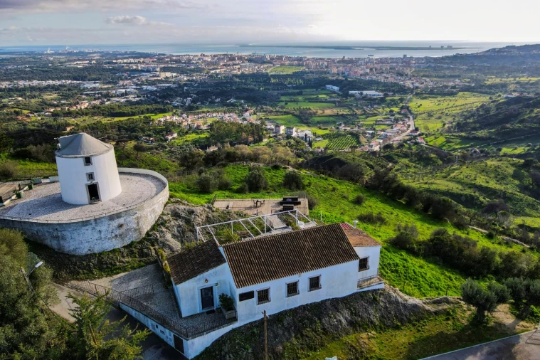 Negócio para Cedência de Quotas em Palmela Foto 27