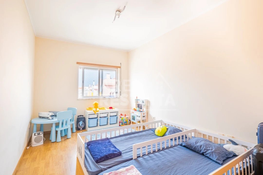 Apartamento T3 para Venda em Corroios Foto 14