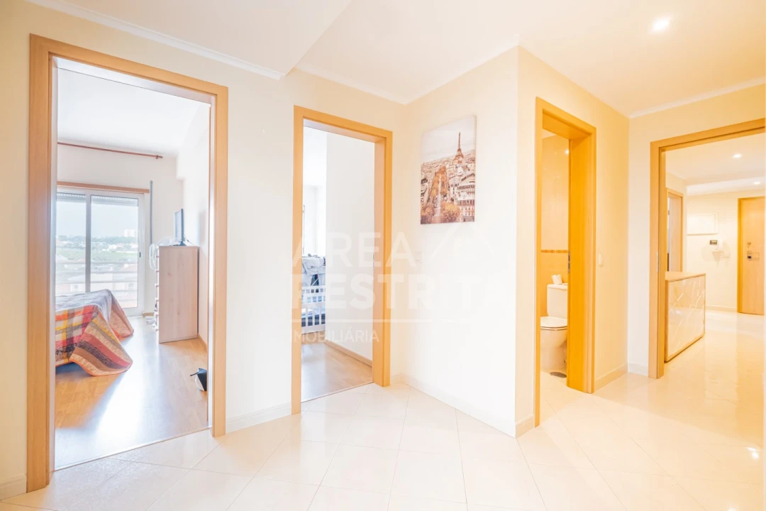 Apartamento T3 para Venda em Corroios Foto 36