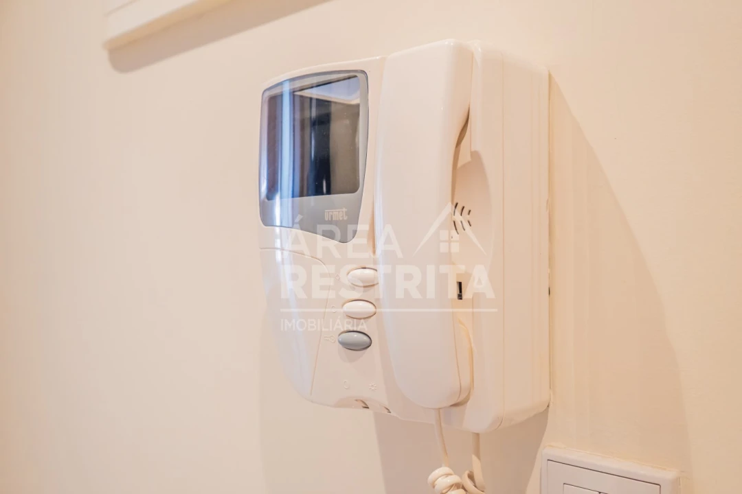 Apartamento T3 para Venda em Corroios Foto 39