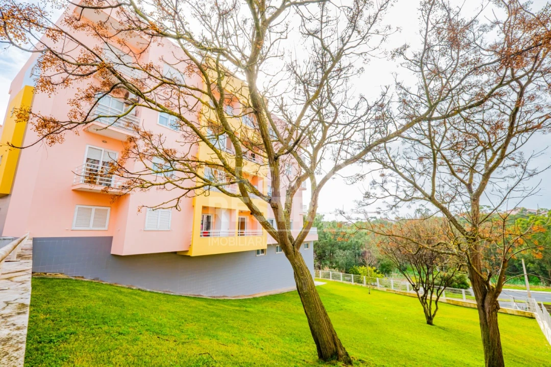 Apartamento T3 para Venda em Corroios Foto 51